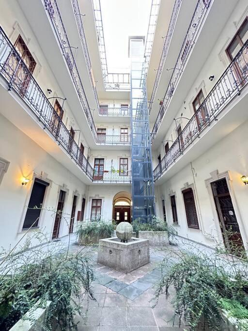 Charming Central Home In The Heart Of Budapest - Apartment Baby Loic Экстерьер фото